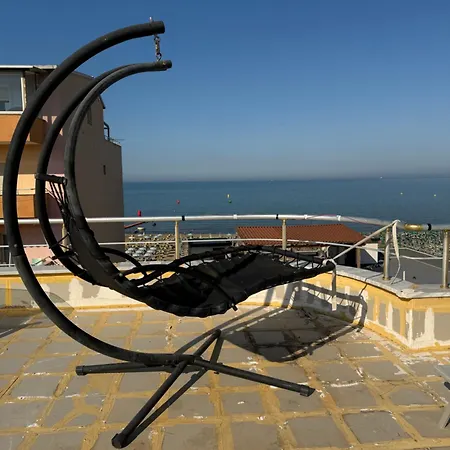 Apartamento Sunny Terrace By The Sea Durrës