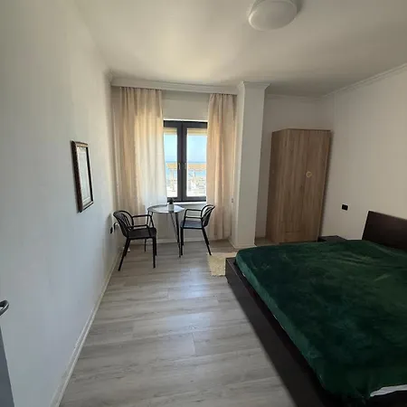 Apartamento Sunny Terrace By The Sea *